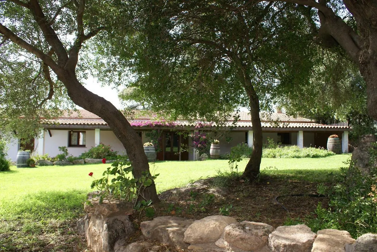 Agriturismo Su Pirastru Sa Castanza 0*,  Italy